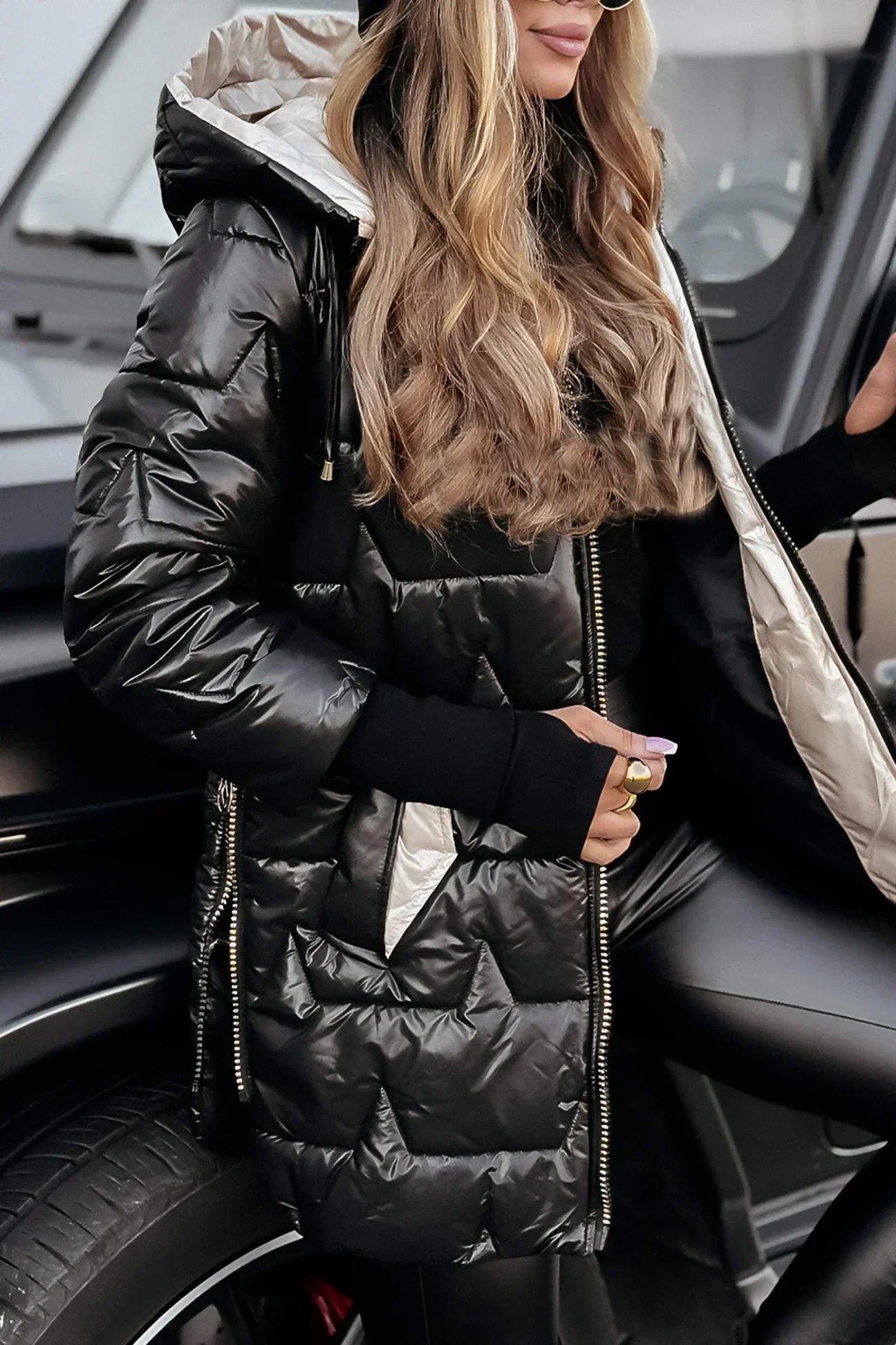 Noelia - Elegant Winter Coat